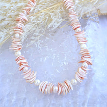 Load image into Gallery viewer, Nu Sunset Shells &amp; Pearls Necklace
