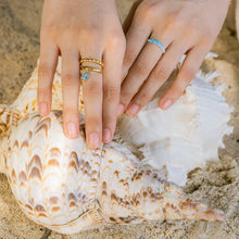 Load image into Gallery viewer, Isla Glass Beads Ring - Seafoam with Aqua Drops