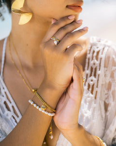 Chunky Braided Chain Bracelet with Cascara Charm