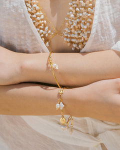 Haliya Mixed Pearls Bracelet