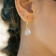 Load image into Gallery viewer, Paradiso Handmade Teardrop Sea Glass Earrings (Frost White)