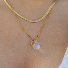Load image into Gallery viewer, Paradiso Isla Charm Necklace (Frost White)