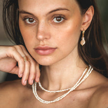 Load image into Gallery viewer, Bora Sand Pearls Choker Necklace