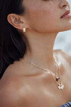Load image into Gallery viewer, &quot;Joie&quot; Everyday Beach-Proof Earrings