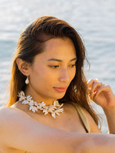 Load image into Gallery viewer, Isla Blanca Baroque Pearl Drop Earrings
